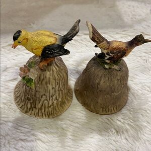 2 Vintage towle fine bone China Roadrunner bird Yellow Finch